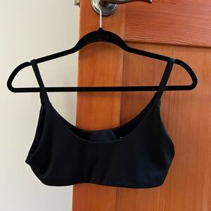 LONDRE Bralette + Scrunch Bottoms in Black (size L)